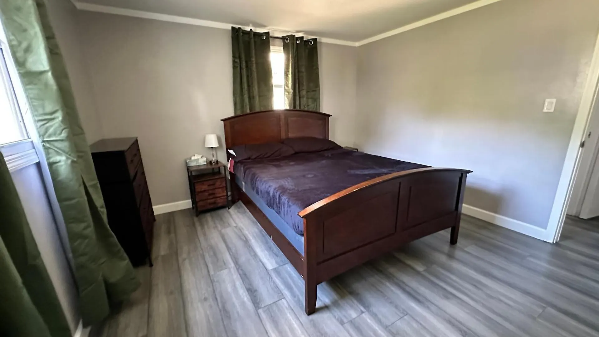 Units Near Usf - Rubyroom, Redroom, Emerald Place Tampa 0*,  USA